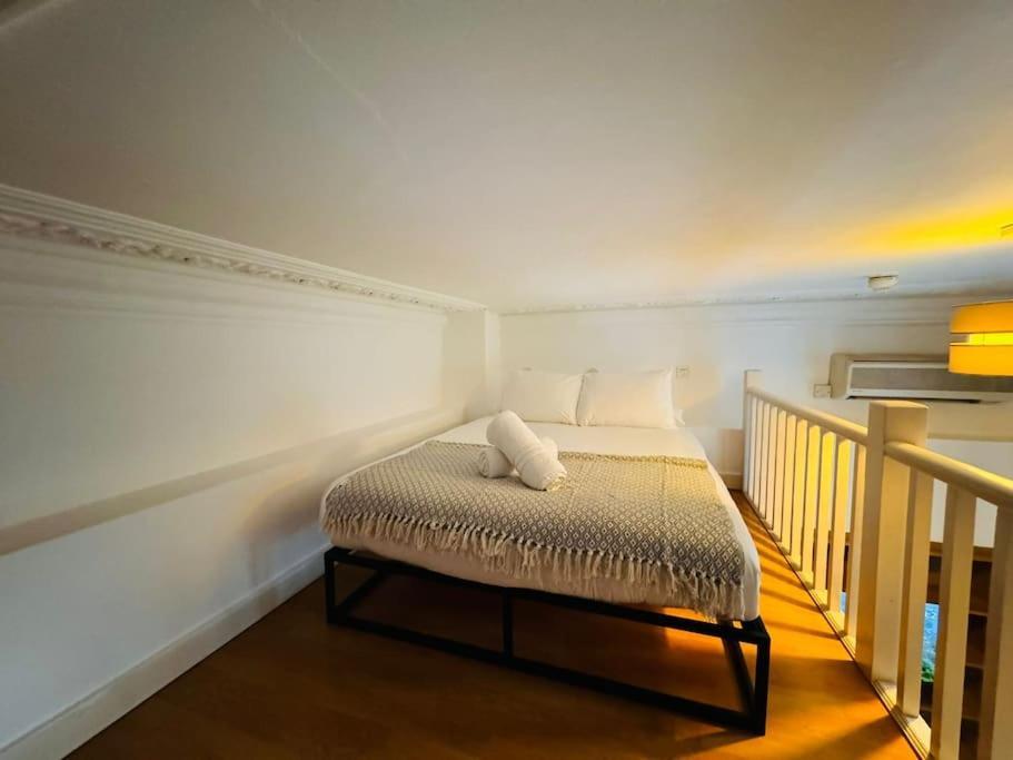 Trio'S Haven In Portebello Road London Exterior foto
