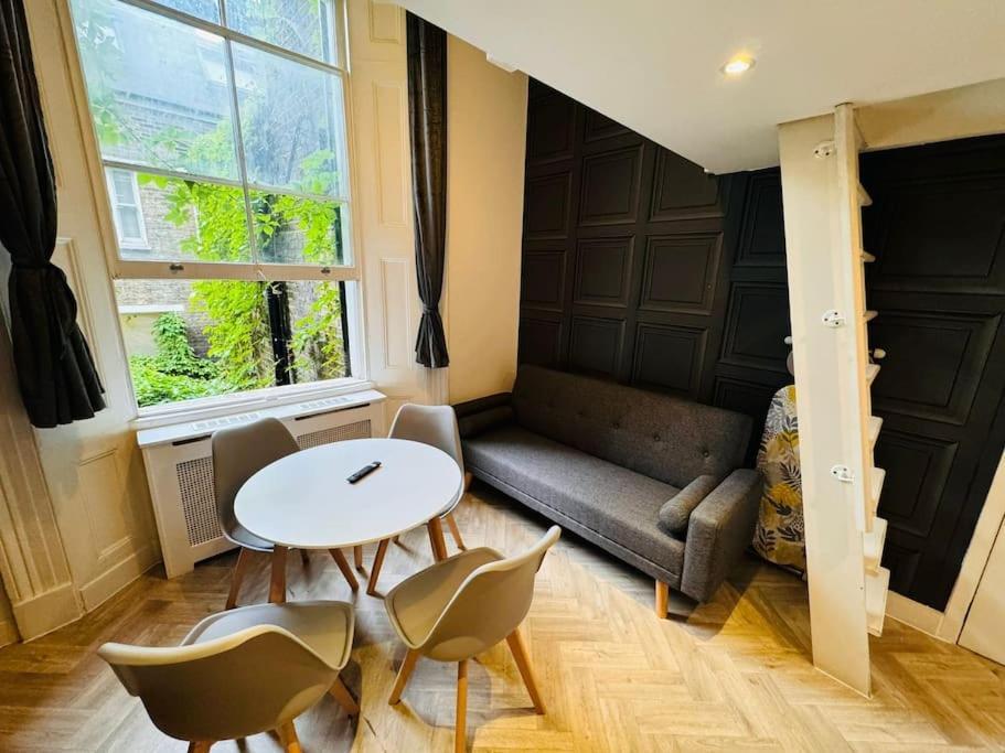 Trio'S Haven In Portebello Road London Exterior foto